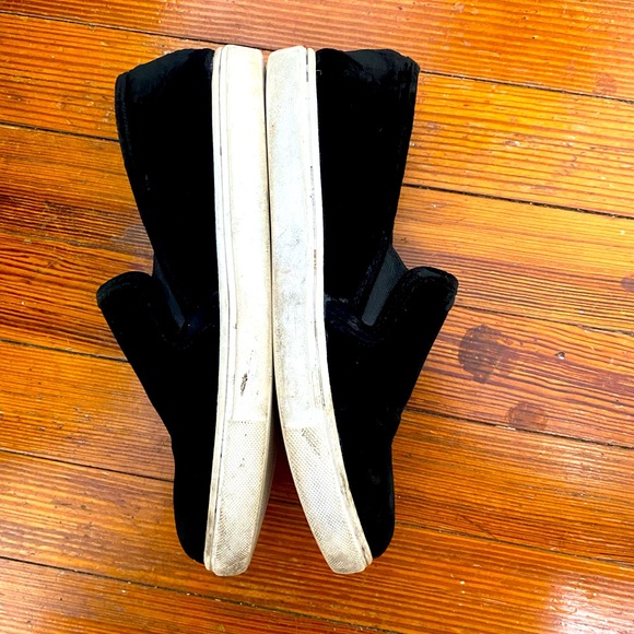 Steve Madden Slip on Shoe - Picture 2 of 5